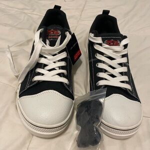 Sketchers womens size 10